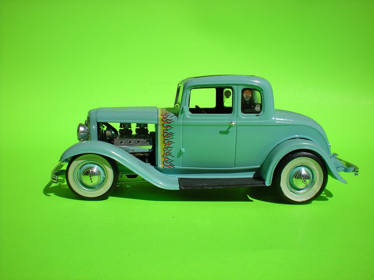 32 ford 5 window coupe plastic model kit