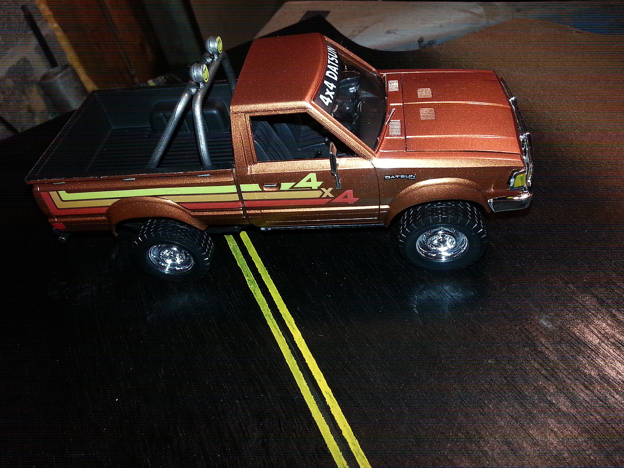 Datsun Off-Road Pickup -- Plastic Model Truck Kit -- 1/24 Scale -- #85 ...