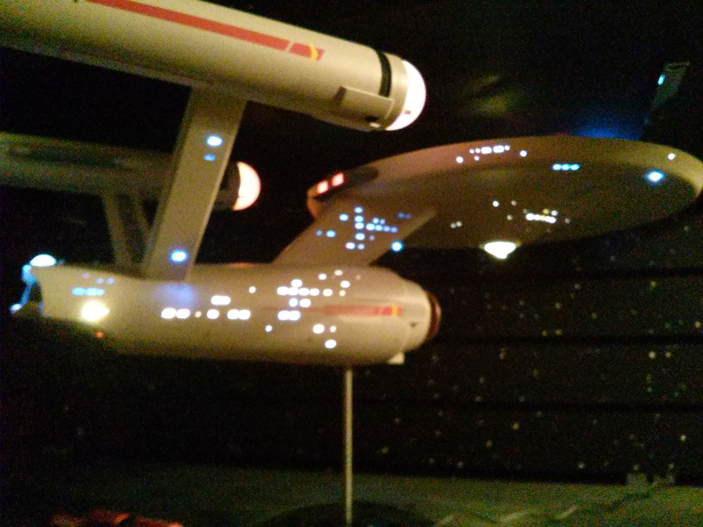 Star Trek Classic USS Enterprise 50th Plastic Model Spaceship Kit 1/650 Scale 94712