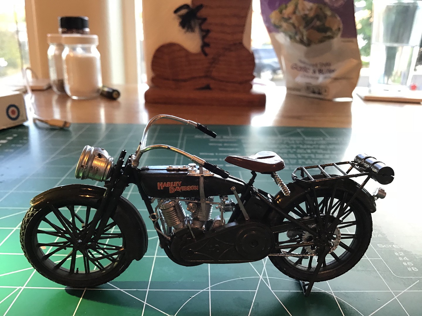 Harley Davidson FLSTFB Fat Boy Lo Bike -- Plastic Model Motorcycle Kit ...