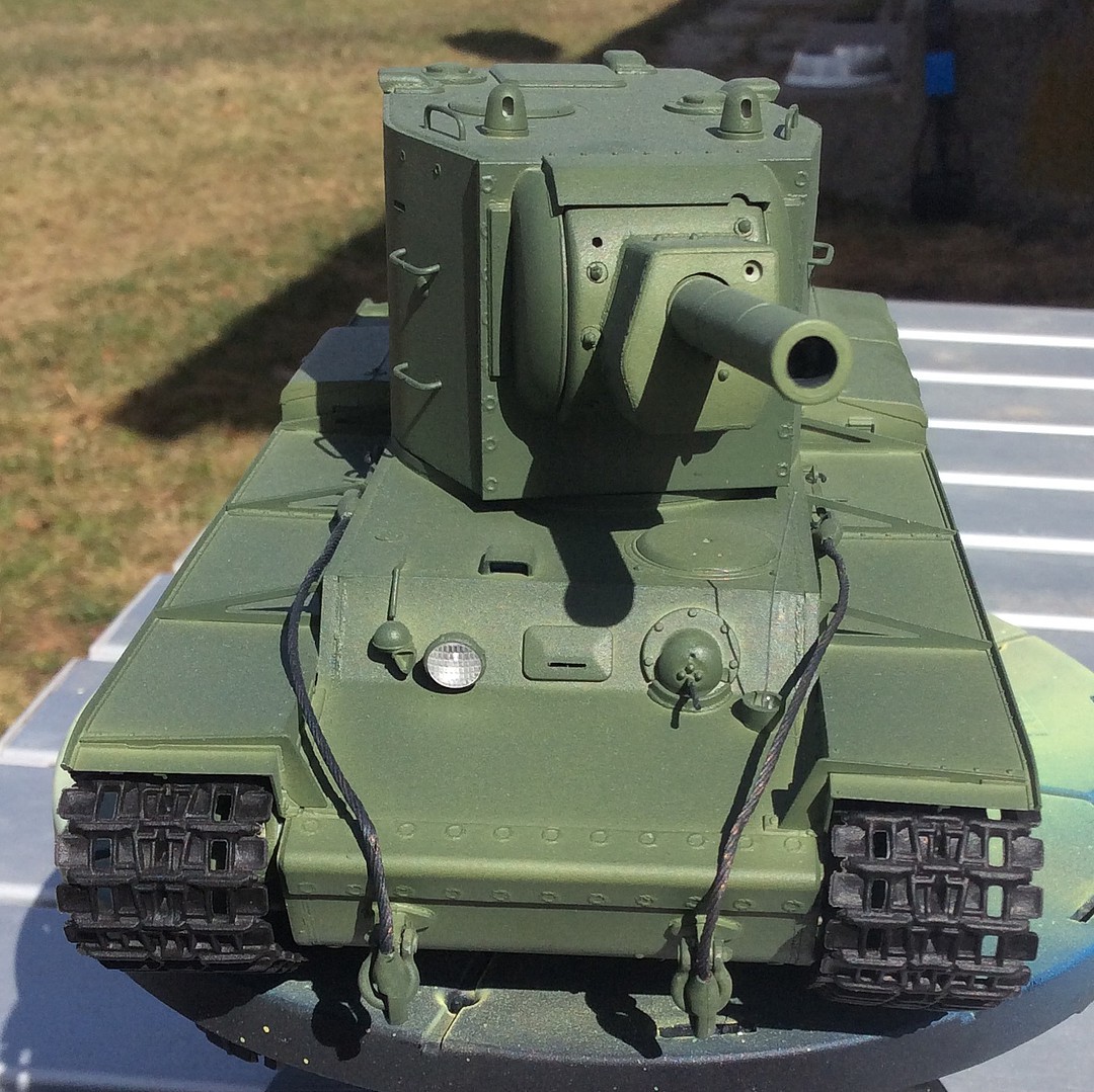 Soviet KV2 Tank Plastic Model Military Vehicle 1/35 Scale 312