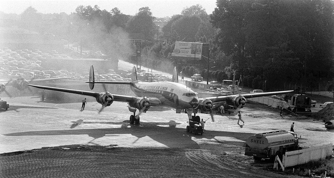 Air France L749 Constellation Civilian Airliner -- Plastic Model ...