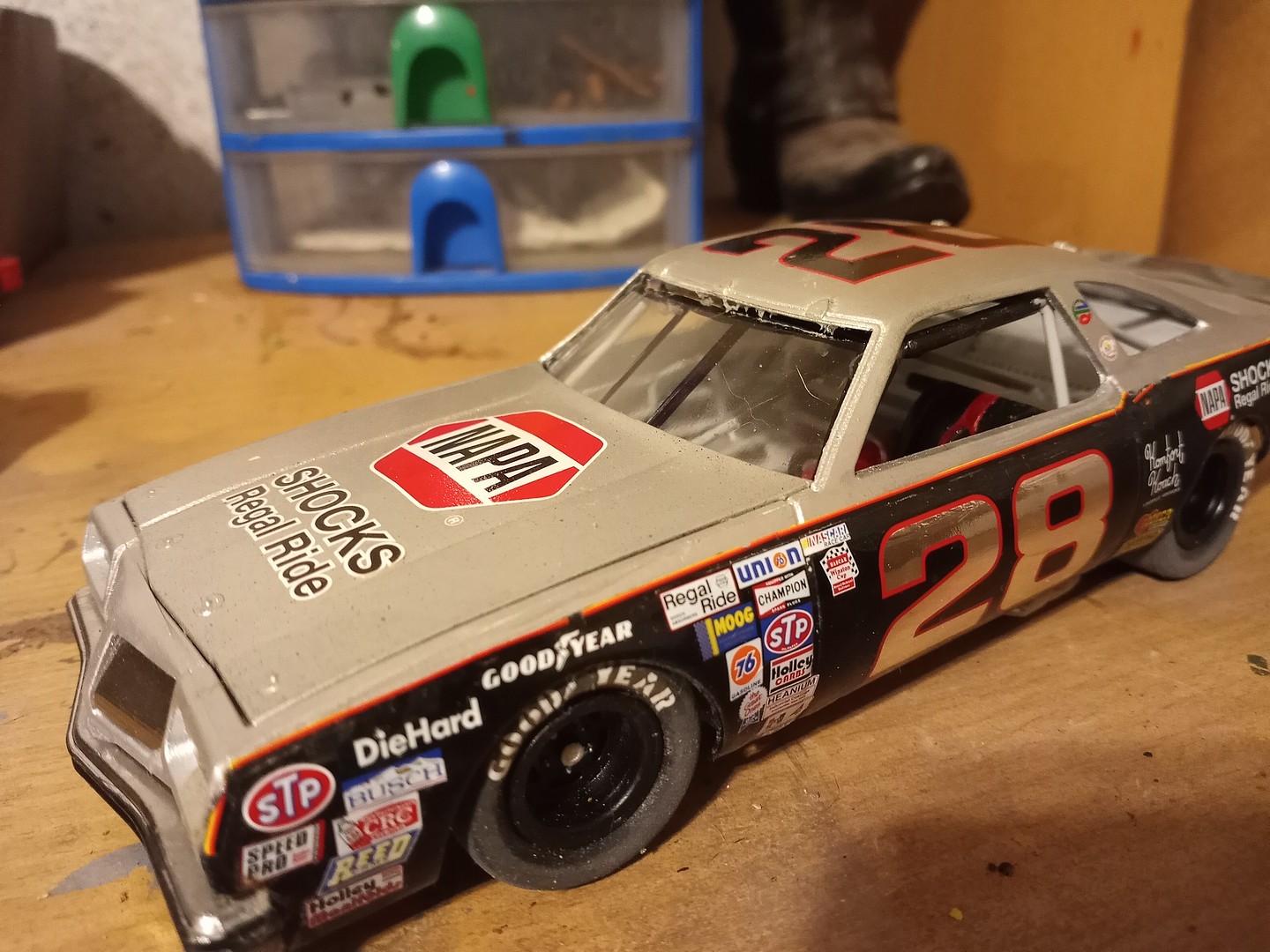 Gallery Pictures Salvinos 1/25 Buddy Baker's Gray Ghost 28 Oldsmobile
