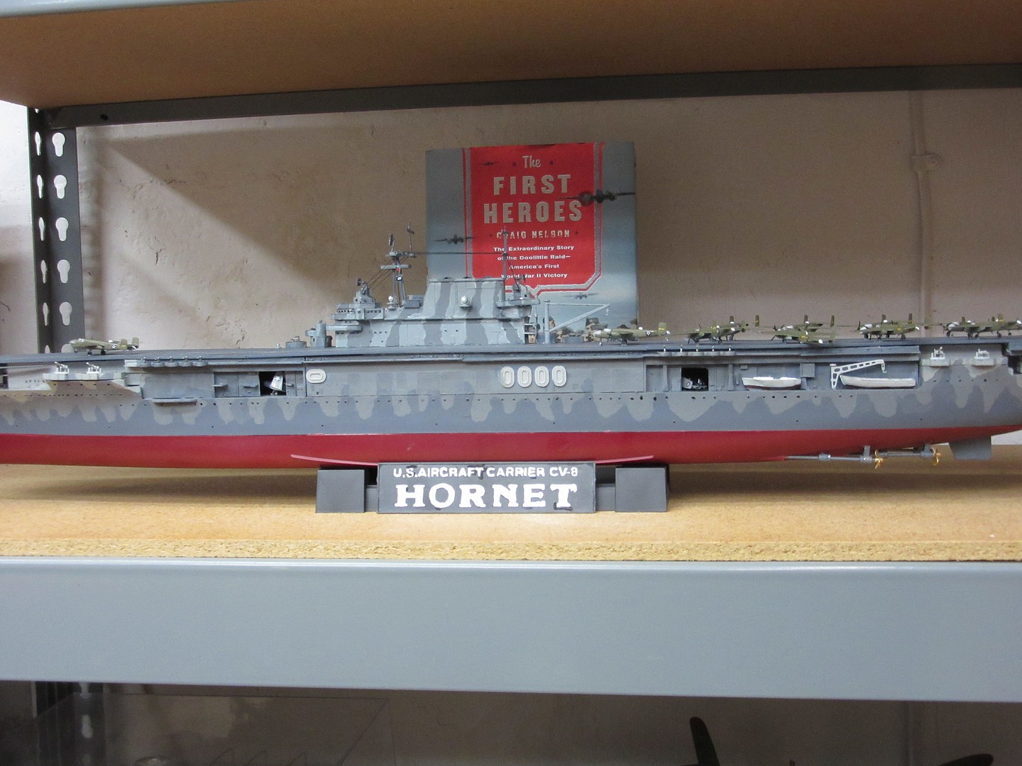 USS Aircraft Carrier Hornet CV8 -- Plastic Model Military Ship Kit -- 1 ...