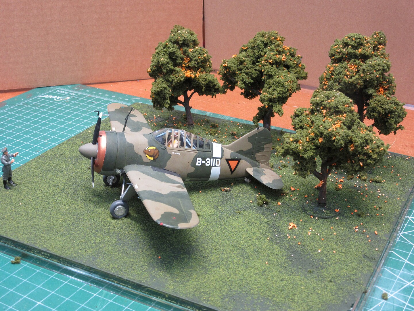 Brewster B-339 Buffalo Pacific Theater Fighter -- Plastic Model ...