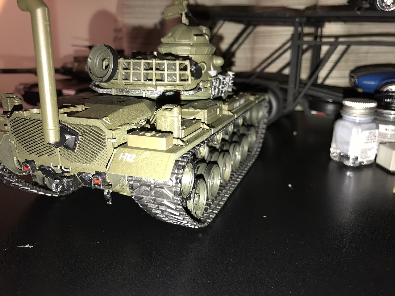 US M48A3 Patton Tank Plastic Model Military Vehicle Kit 1/35