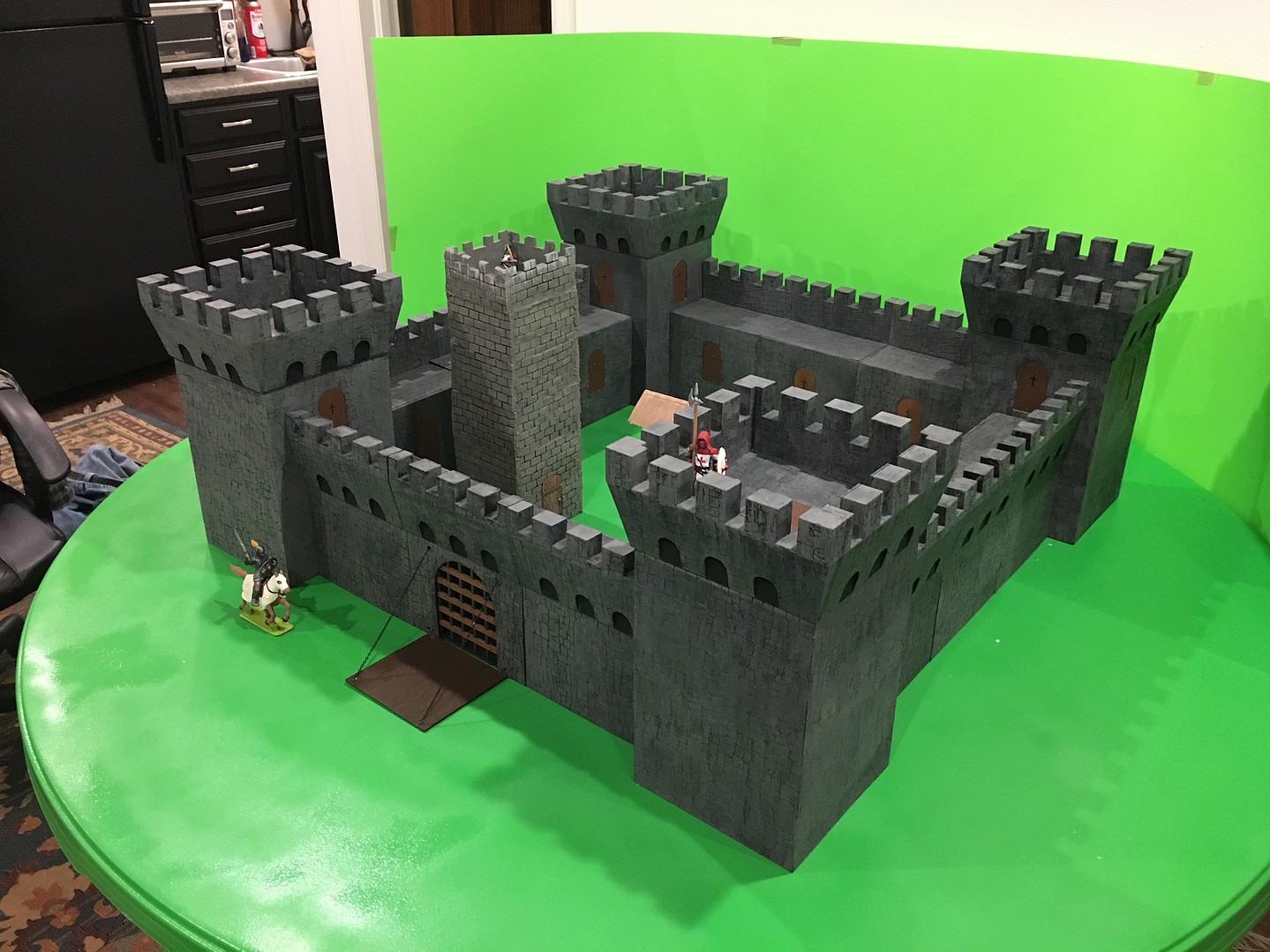 KING ARTHUR'S CASTLE Plastic Model Military Diorama 1/32 Scale