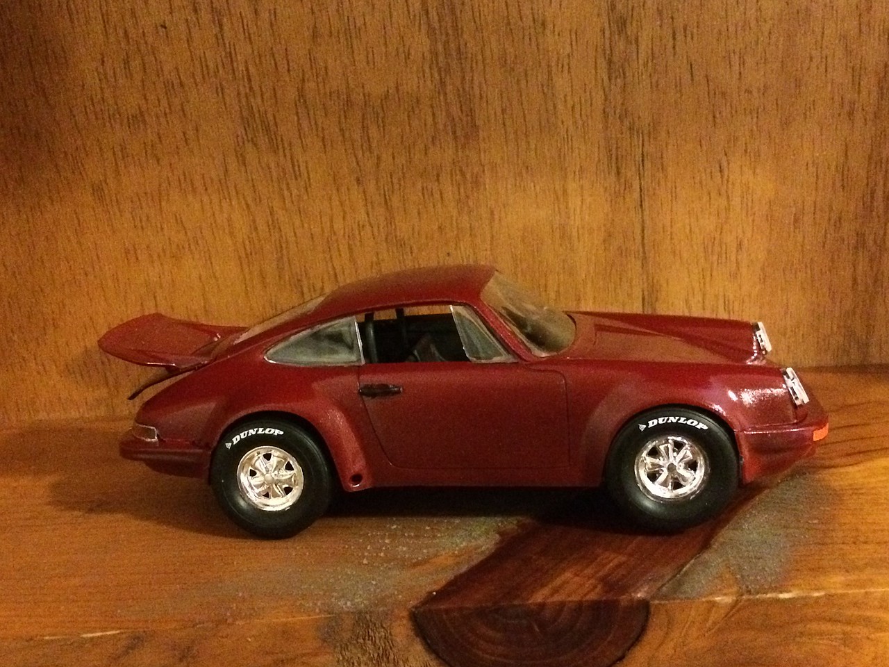 MAQUETTE KIT REVELL REF 07004 PORSCHE CARRERA RS 3.0 AU 1/25 . NEUF
