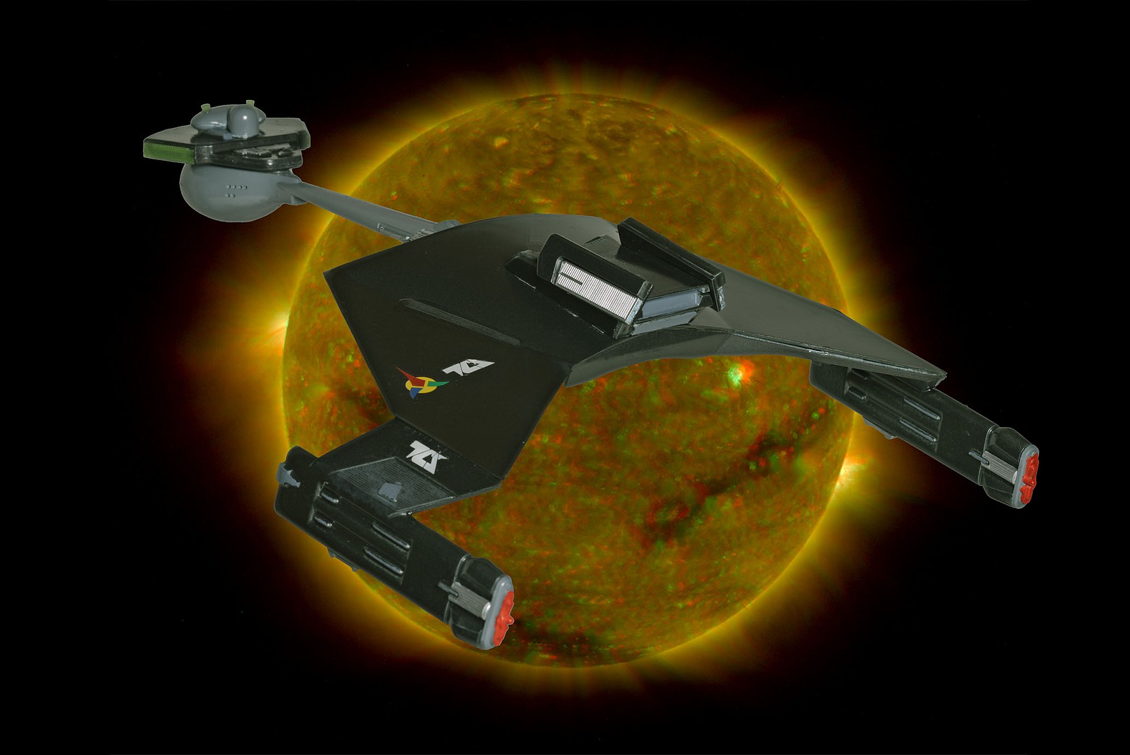 Star Trek Klingon Battle Cruiser Std Ed. Plastic Model Spaceship Kit 1/650 Scale 720