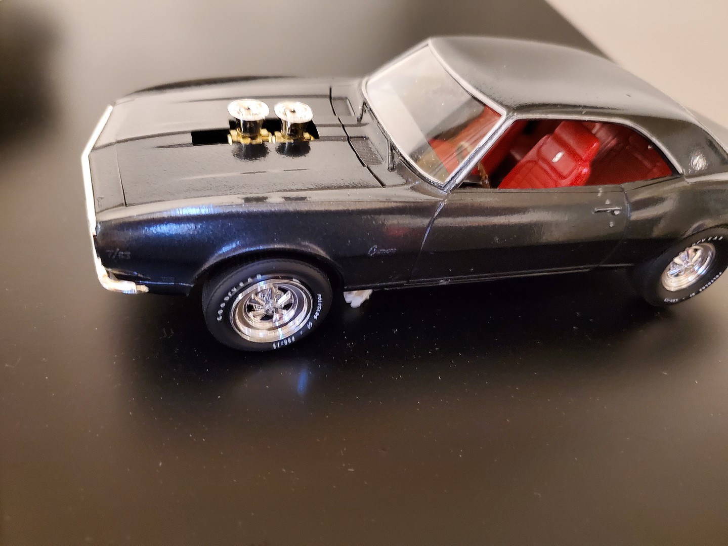  AMT 1968 Chevy Camaro Z/28 1:25 Scale Model Kit : Arts, Crafts  & Sewing