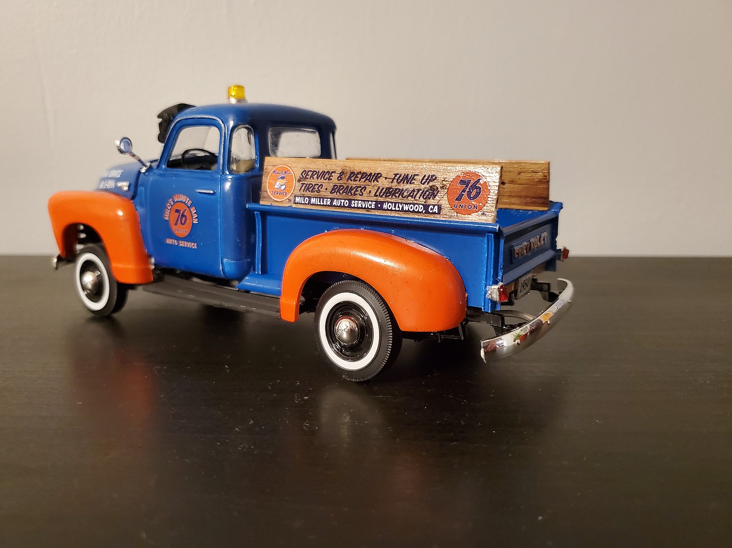 1950 Chevy Pick-Up -- Plastic Model Truck Kit -- 1/25 Scale -- #1076-12 ...