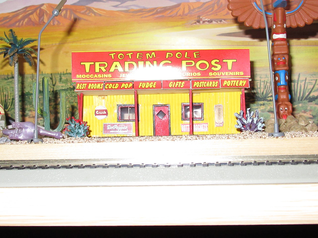 Gallery Pictures BlairLineSigns Roadside Tourist Trap Building Kit HO Scale Model Railroad