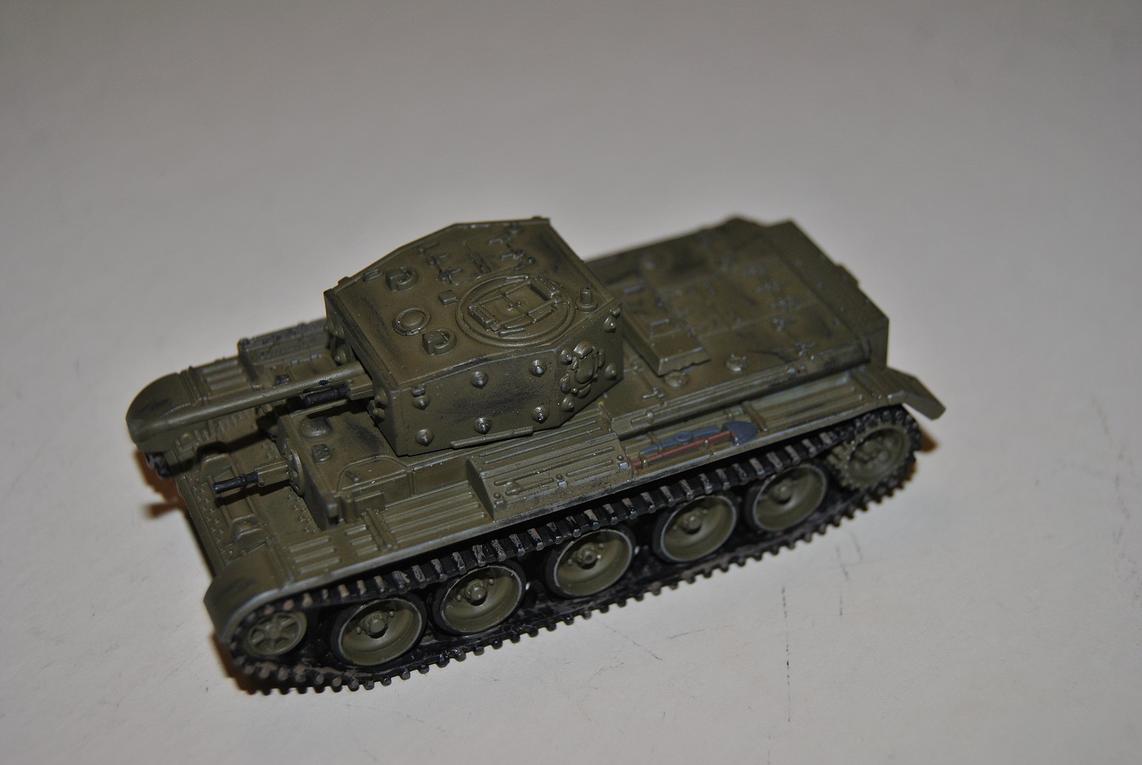 WWII British Cromwell Tank (3) & (3) Crew -- Plastic Model Military ...