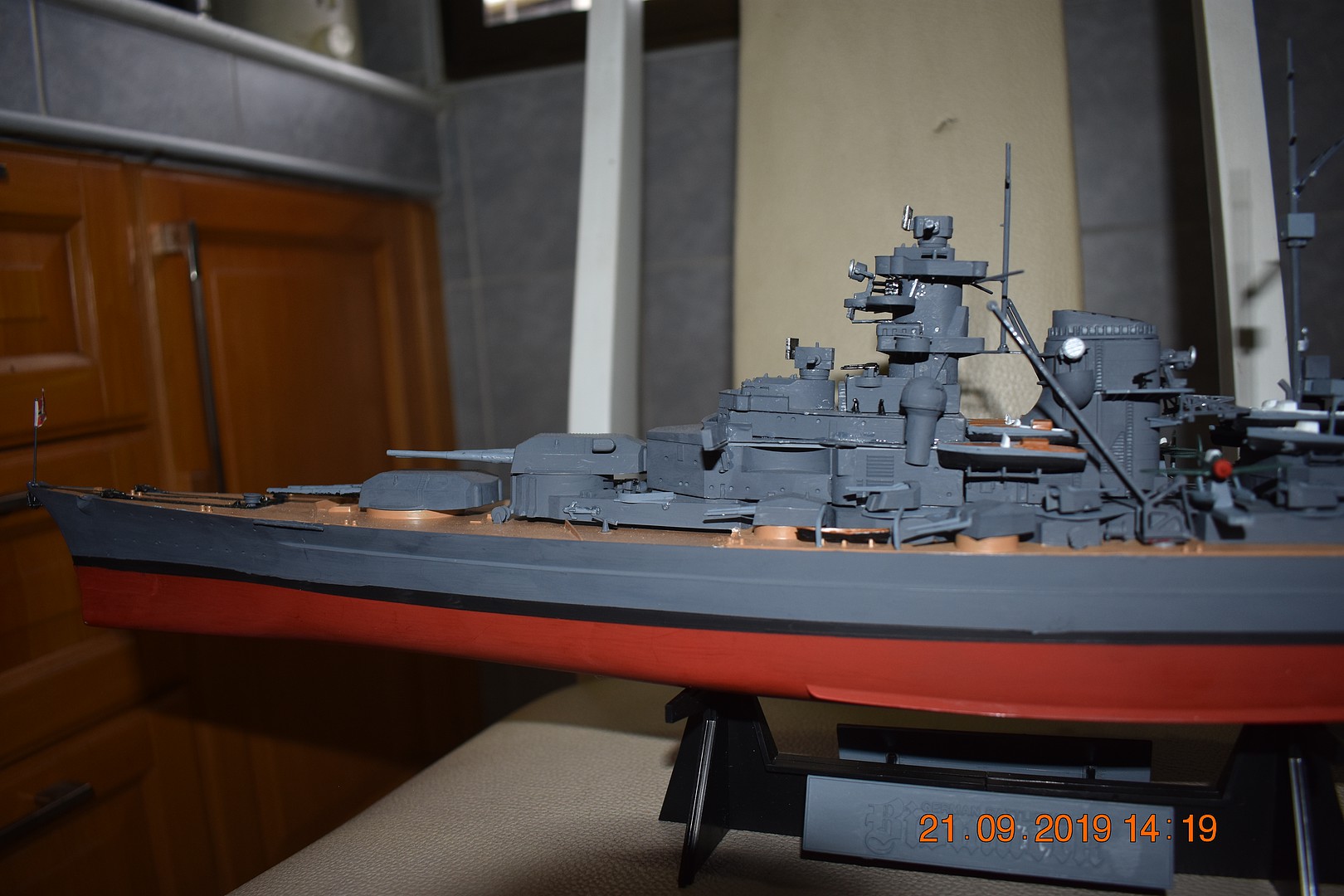 German Bismarck Battleship Boat -- Plastic Model Military Ship Kit -- 1 ...