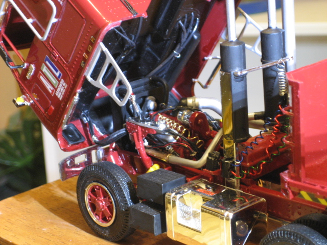 GNC Astro 95 Semi Tractor -- Plastic Model Car Kit -- 1/25 Scale