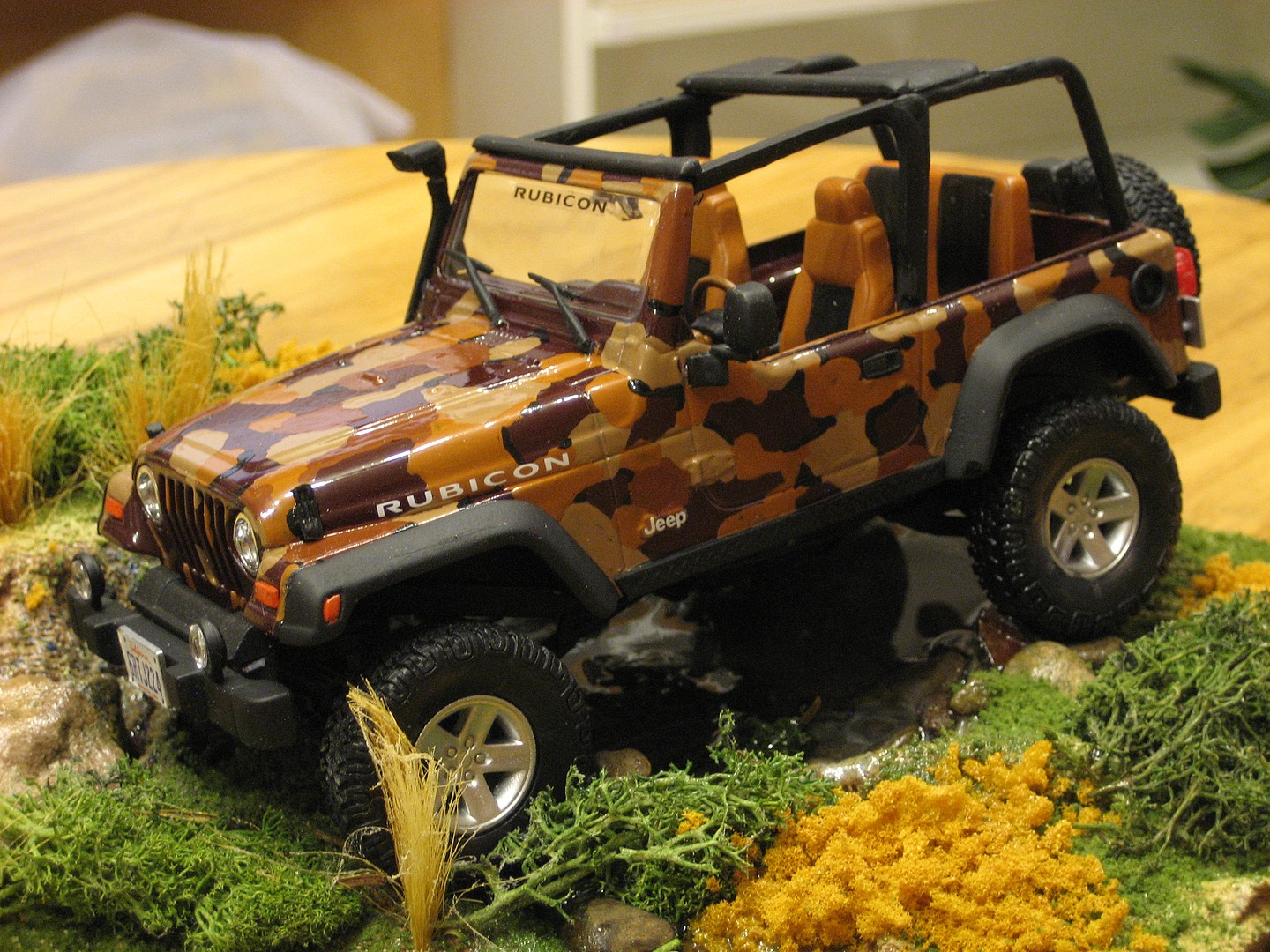 Jeep Wrangler Rubicon Plastic Model Jeep Kit 1/25 Scale 4501