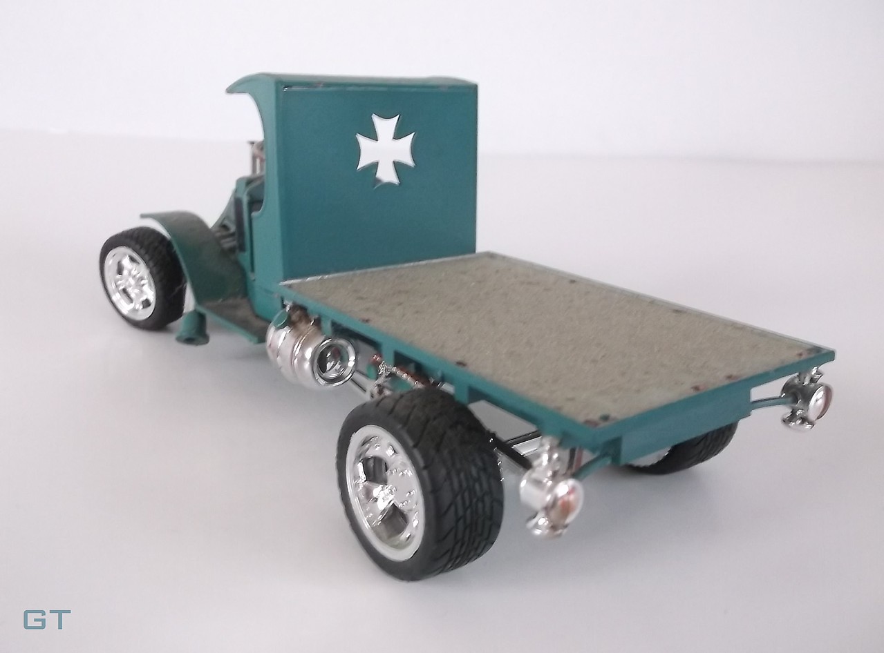 Tom Daniel Beer Wagon Show Rod (Re-Issue) -- Plastic Model Truck