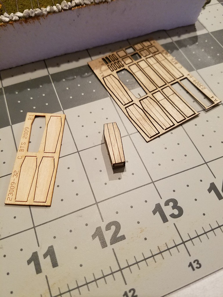 Pinch-Toe Coffin Laser-Cut Wood Kit pkg(4) -- HO Scale Model Railroad ...