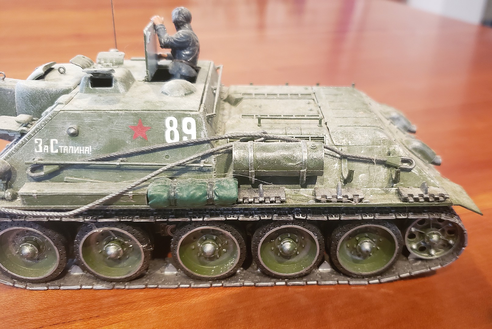 Tamiya Modellbausatz 1/35 Russischer SU-122 Panzerjäger - Military Model