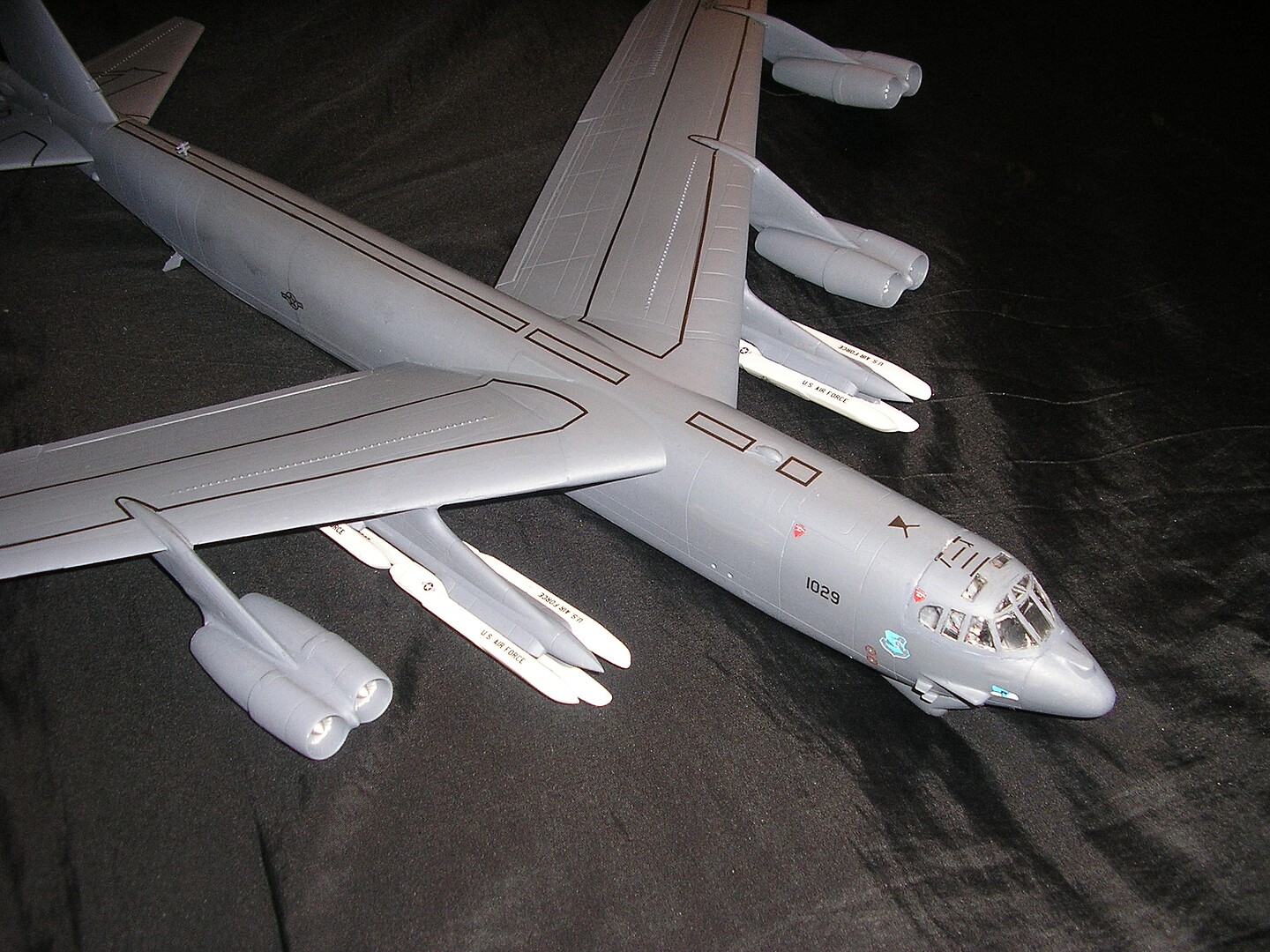 B-52G Stratofortress -- Plastic Model Airplane Kit -- 1/72 Scale ...