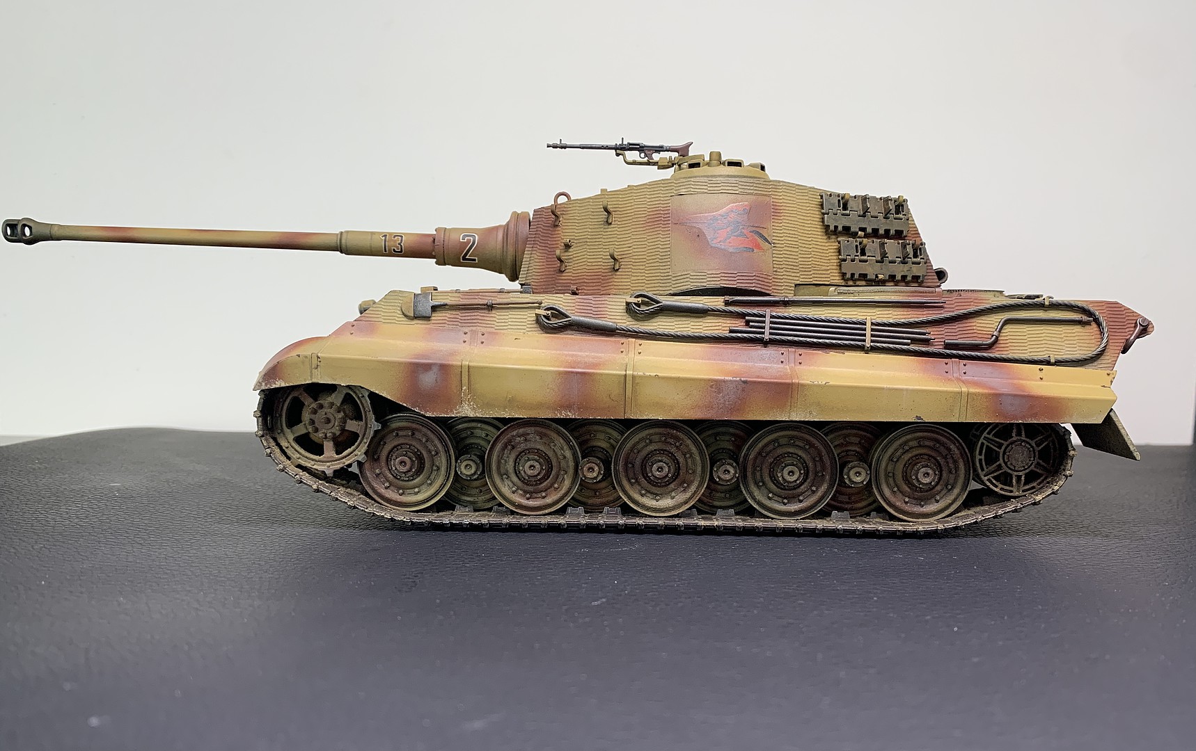 King Tiger Tank Plastic Model Military Vehicle Kit Scale