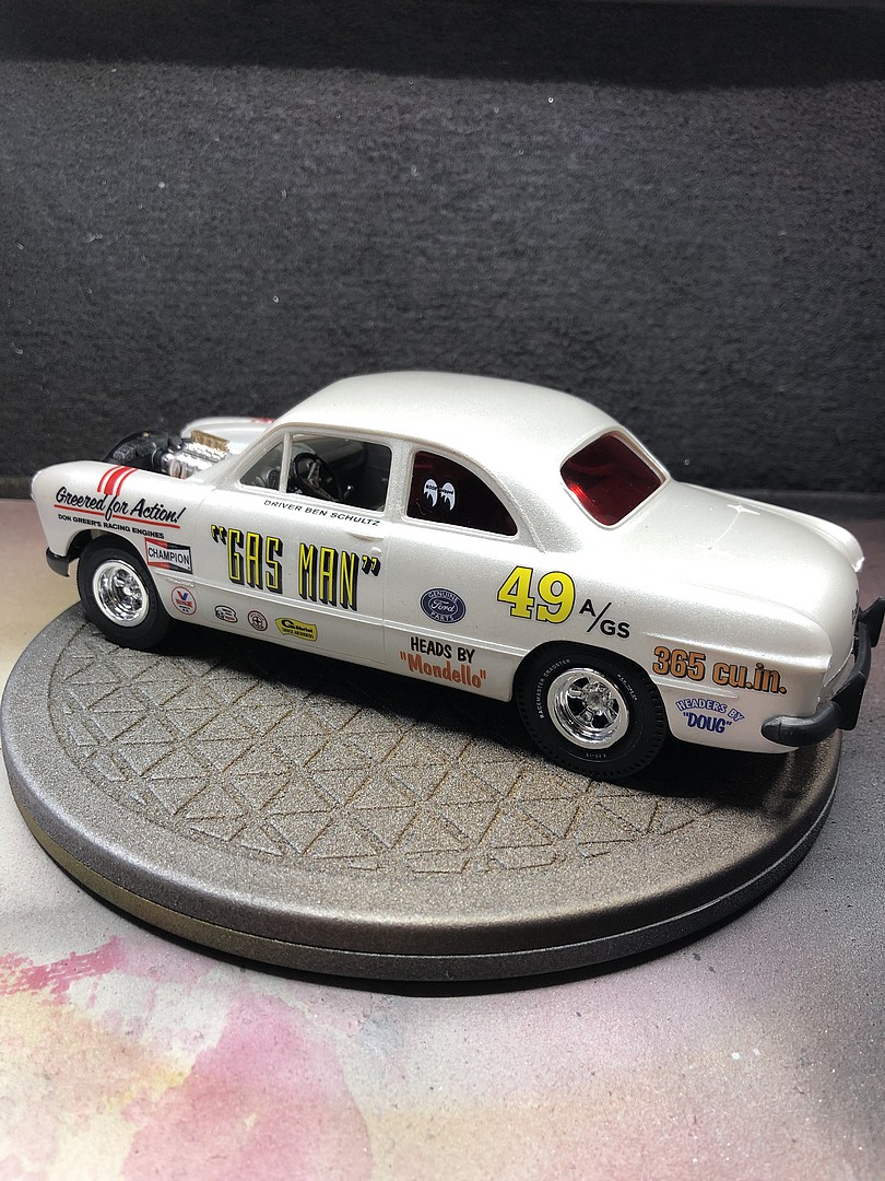 amt 1949 ford coupe gas man