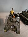 US Howitzer Motor Carriage M8 w/3 Figs