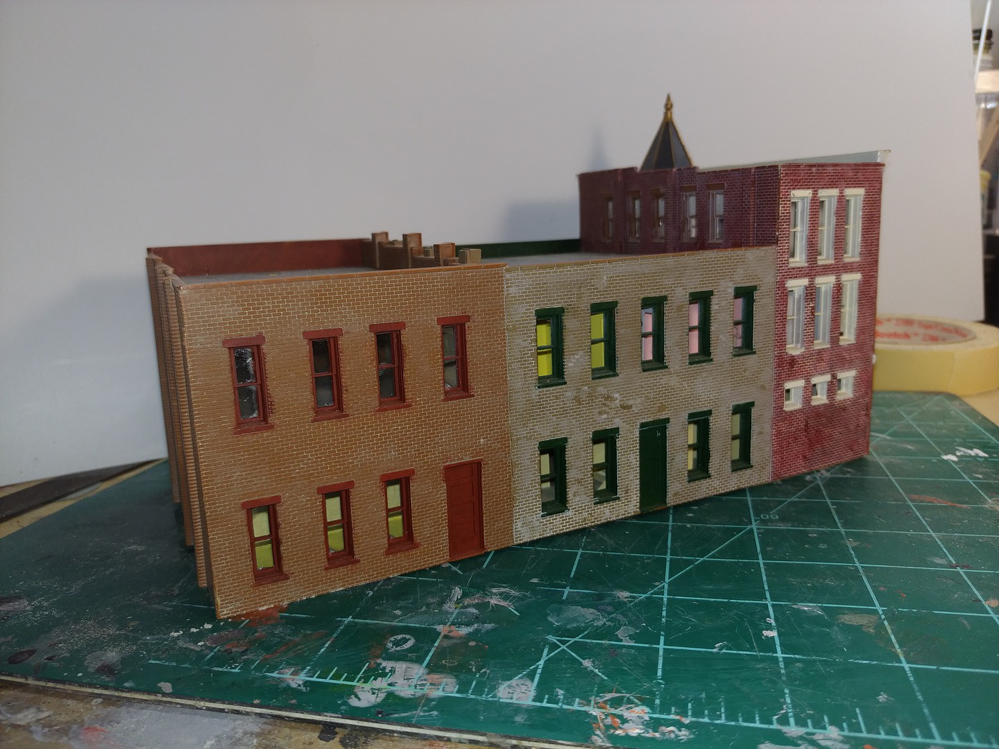 Merchant's Row II - Kit - 10 x 5'' 4 x 12.5cm -- HO Scale Model ...