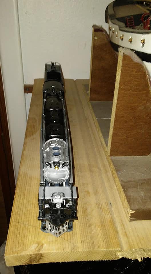 Big Boy Plastic Model Kit 1/87 Scale