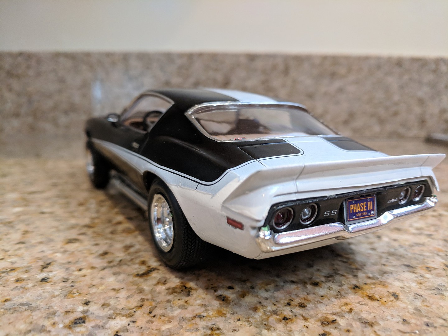 chevy camaro model car kits