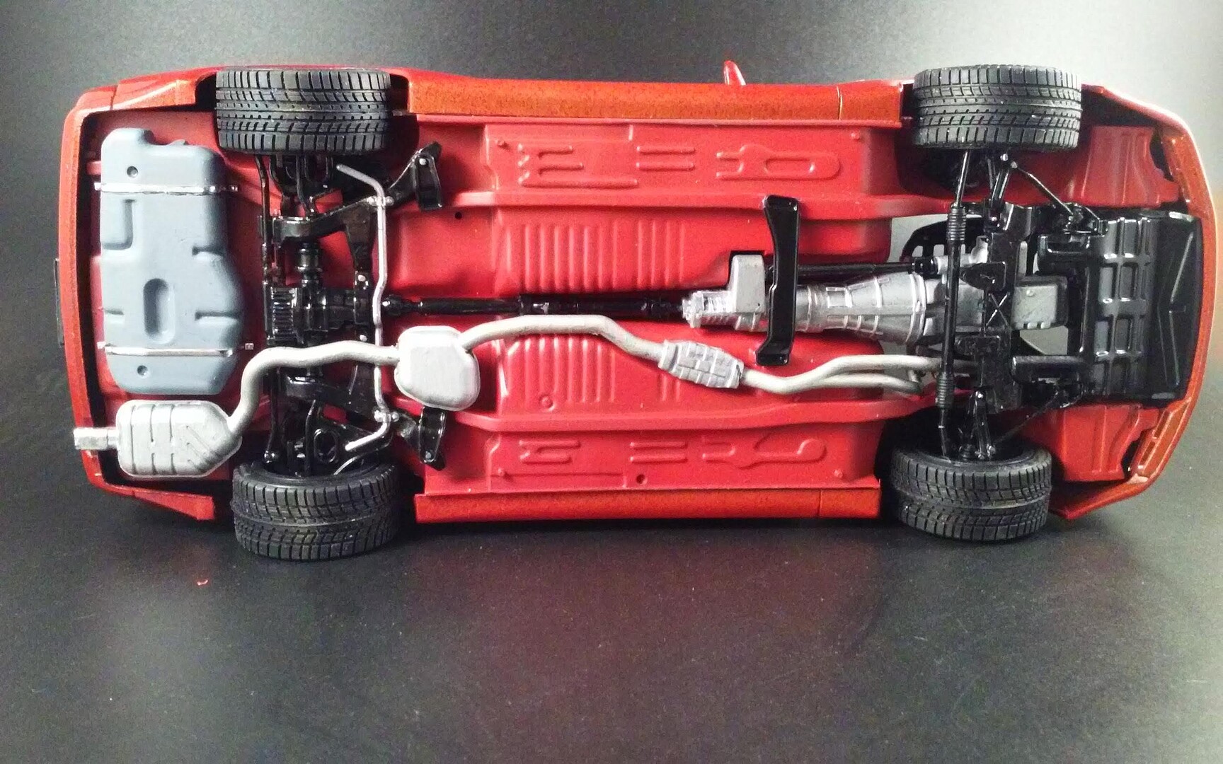 Nissan Skyline GTR Sportscar Coupe Plastic Model Car Kit 1/24