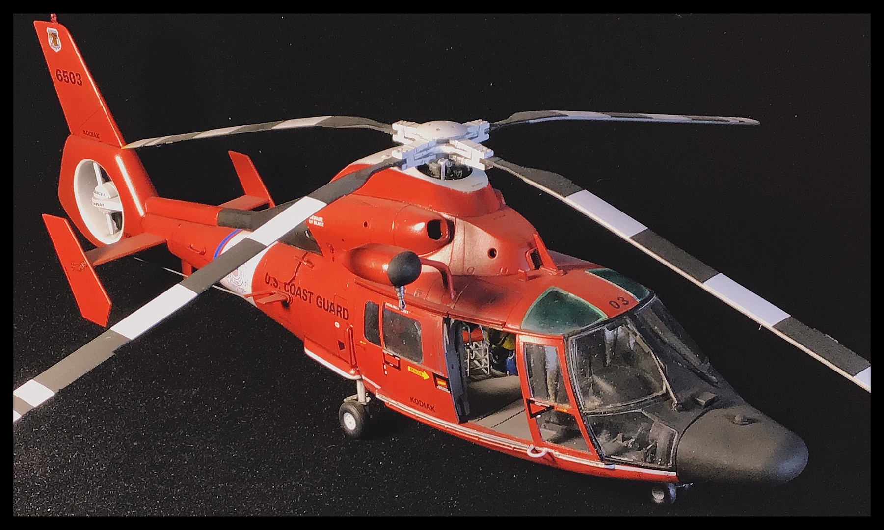 HH65C Dolphin US Coast Guard Helicopter Plastic Model Helicopter