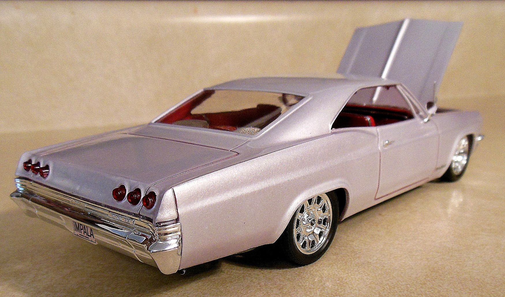 1965 Chevy Impala -- Plastic Model Car Kit -- 1/25 Scale -- #85-4190 ...