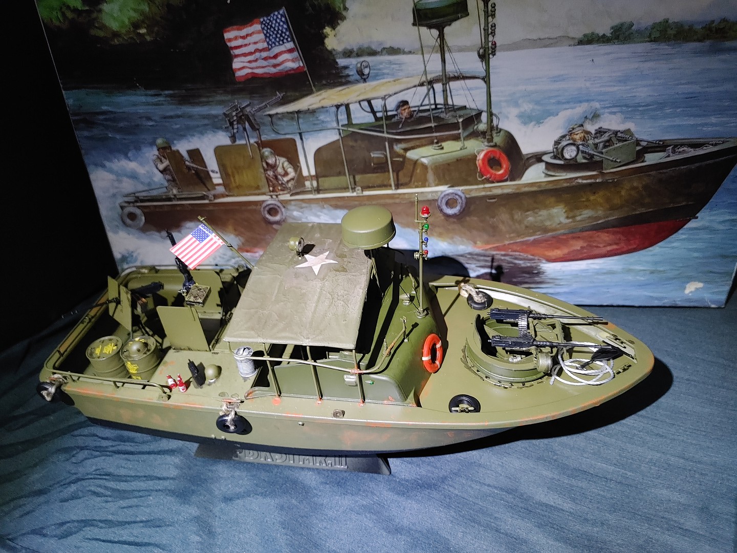 US Navy PBR31 MkII Pibber Boat -- Plastic Model Military Ship Kit -- 1/ ...