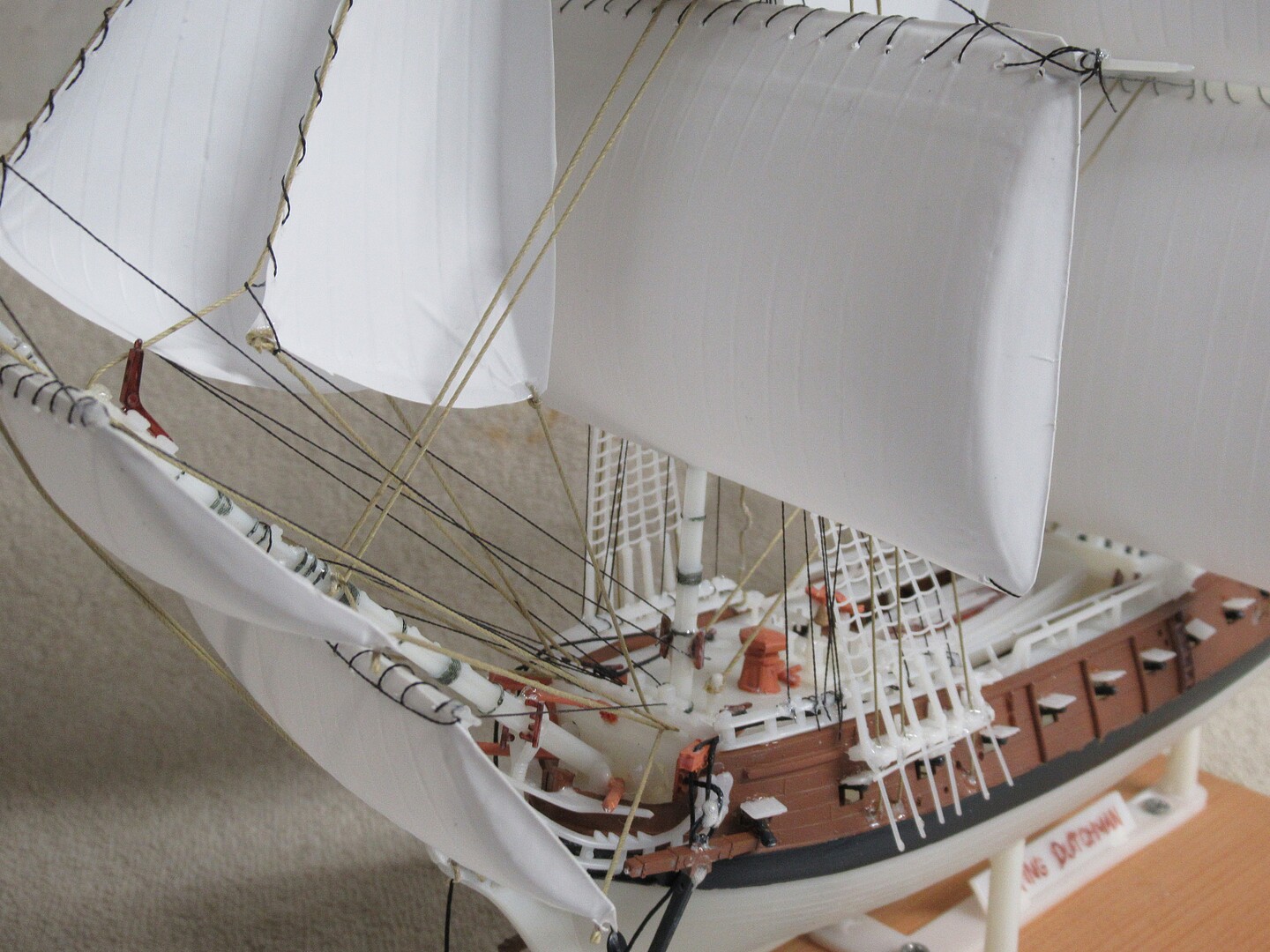 Jolly Roger Series Flying Dutchman Plastic Model Sailing Ship Kit