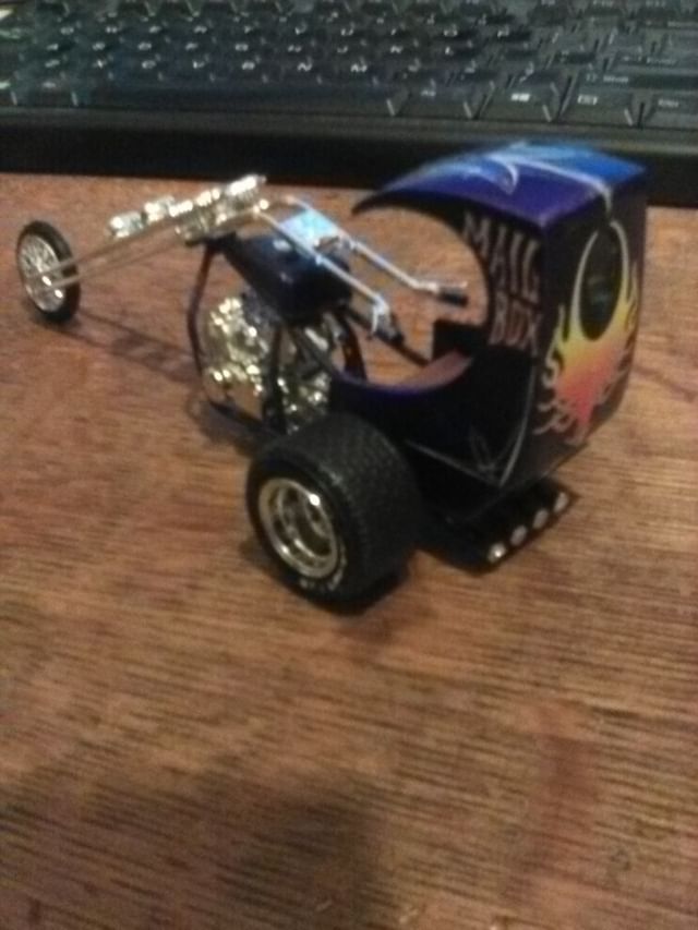 Ed Roth's Mail Box Chopper Trick Trike Series (1/25) (fs)