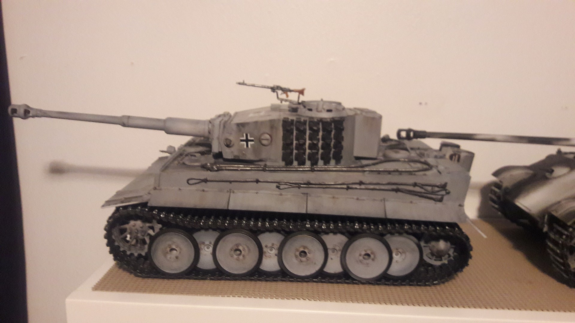 military first tiger plastic tank toy