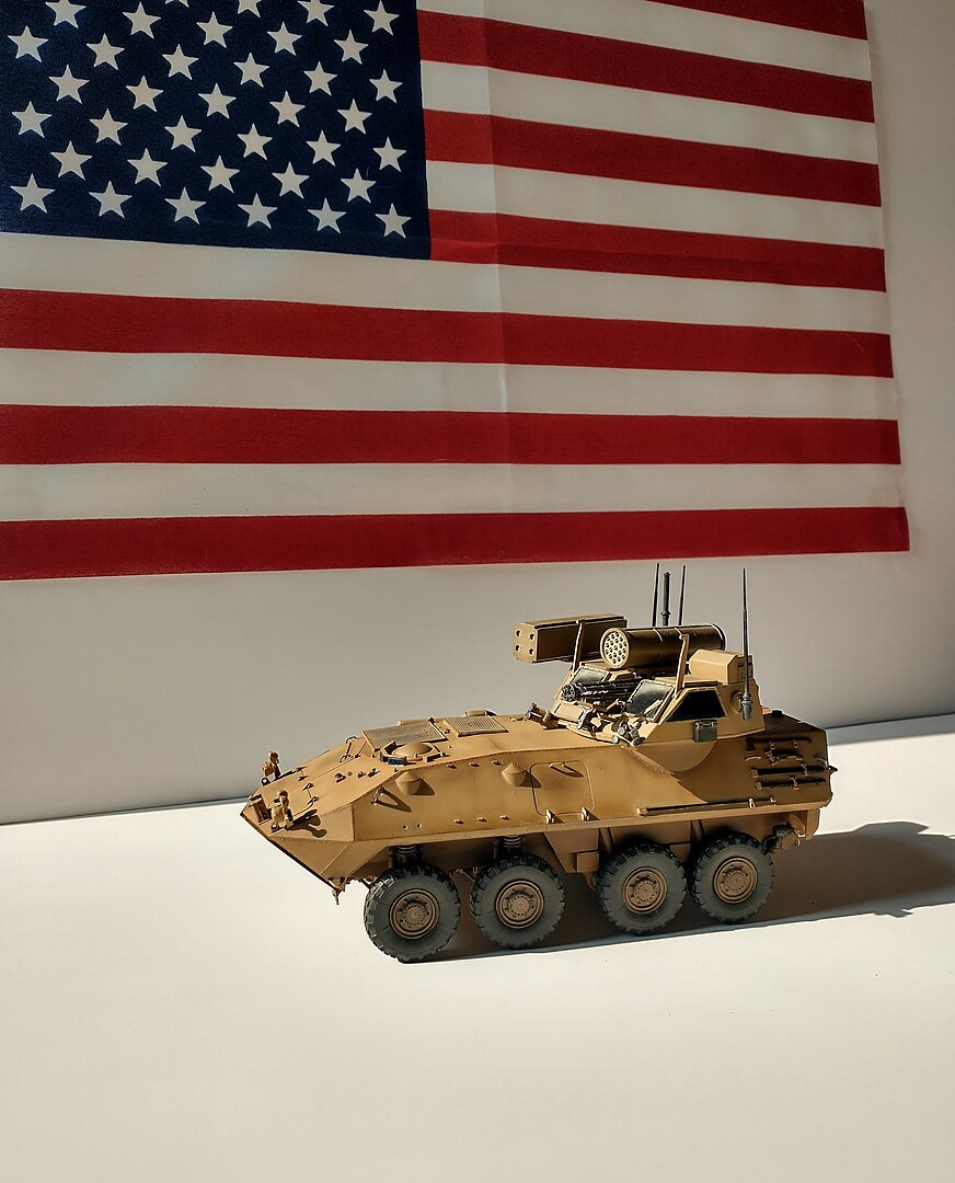 Trumpeter Modellismo: Kit Carro Armato USMC LAV-AD Versione Difesa Aerea In Scala 1:35 (TRU00393) Con Fotoincisioni