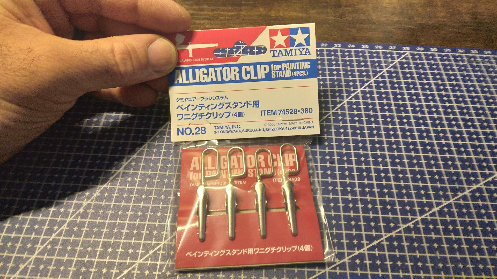 Alligator Clips For Paint Stand 74528 pictures by manny302