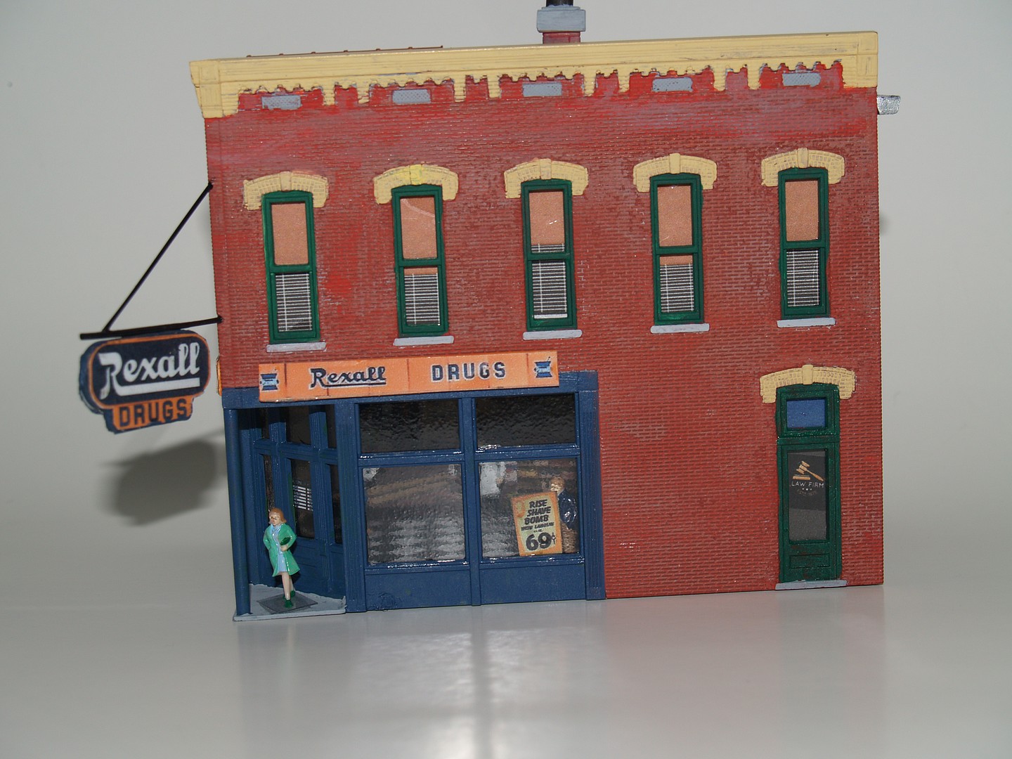 Helen's Country Kitchen Kit -- HO Scale Model Railroad Building ...