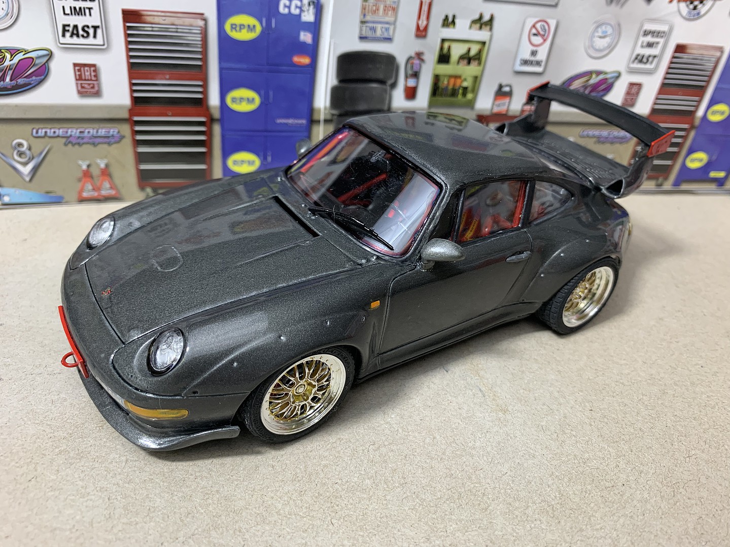 Maquette voiture Tamiya 1/24 24247 Porsche 911 GT2