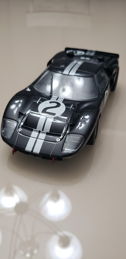 Ford GT40 Mk II 2 1966 LeMans Race Car Plastic Model Car Kit 1/