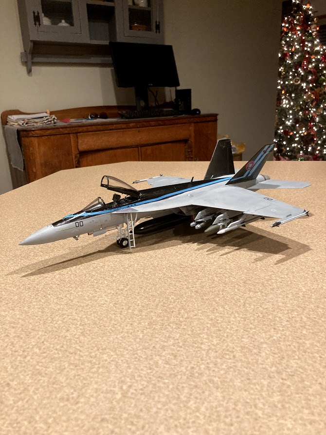 Revell-Monogram Top Gun Maverick F/A18E Super Hornet Aircraft