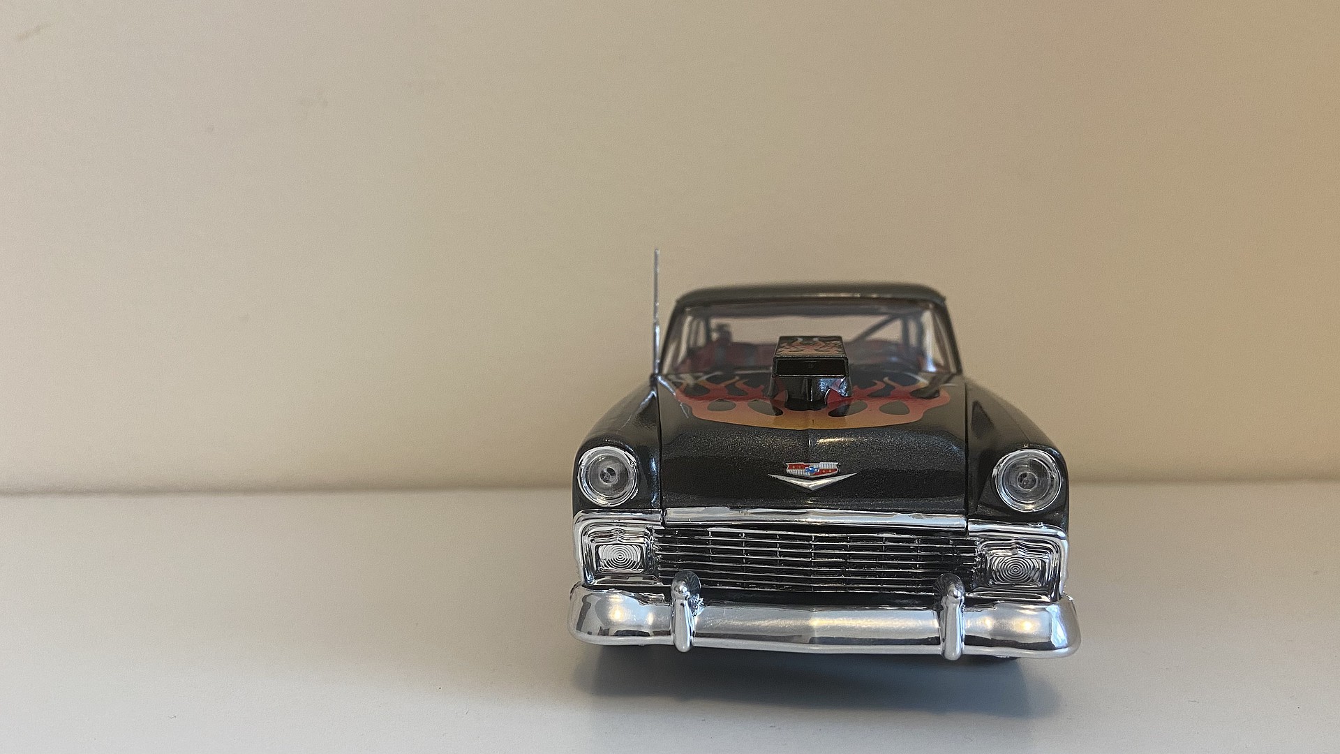 1/24 1956 Chevy Custom -- Plastic Model Car Kit -- 1/25 Scale -- #07663  pictures by Amateur builder