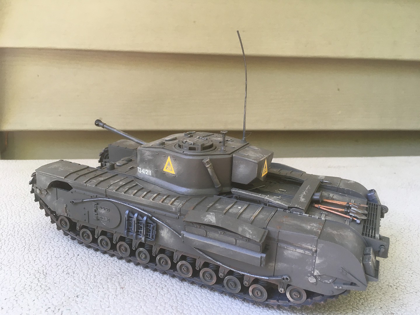 British Infantry Support Tank MK.IV Plastic Model Military Vehicle