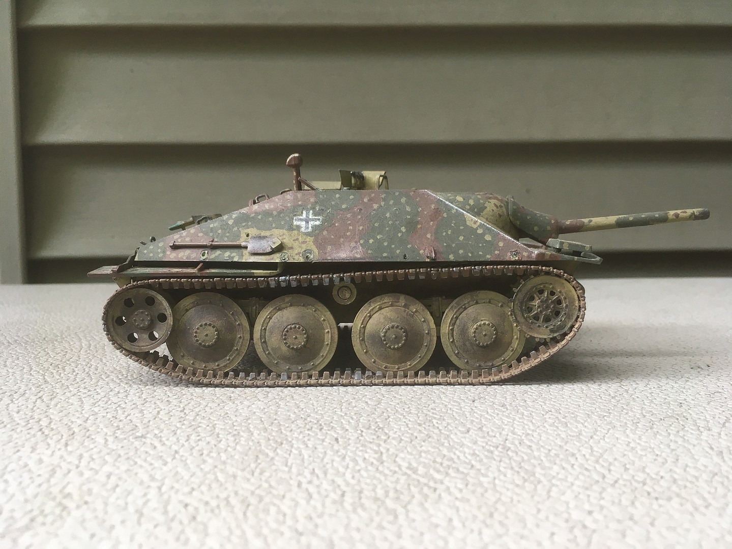 Jagdpanzer 38(t) Hetzer Early Version -- Plastic Model Military Vehicle ...