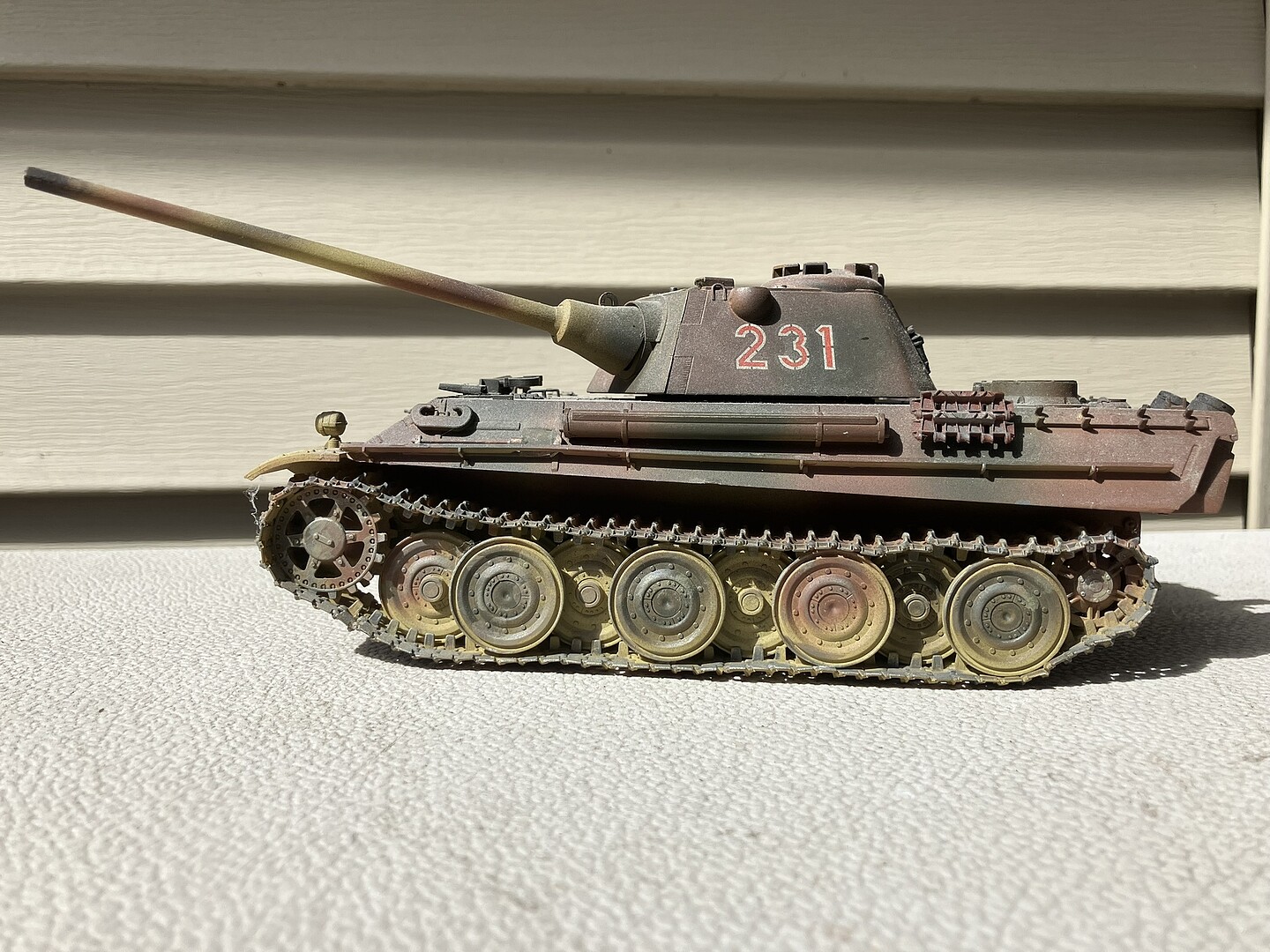 Panther Ausf.F with Working Track Links -- Plastic Model Military ...