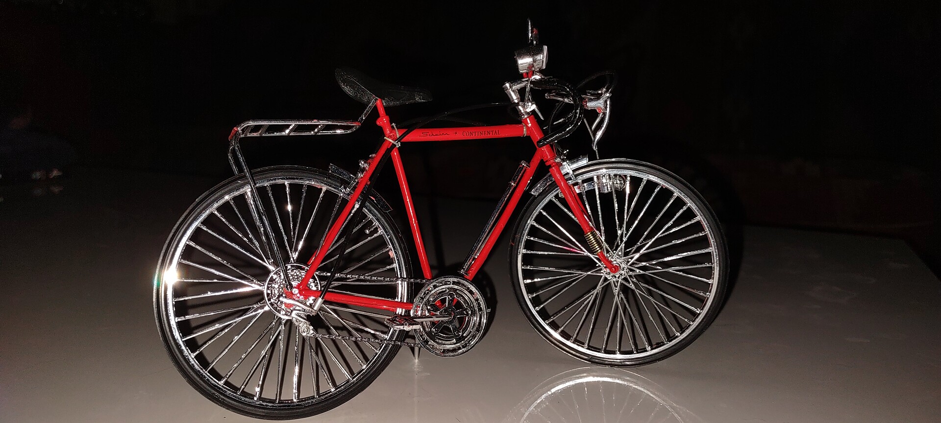 Schwinn Continental 10 Speed Bicycle Plastic Model Bike Kit 1/8