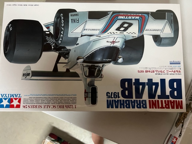 Two boxed Tamiya plastic model racing car kits to include 1/12 No 42  Martini Brabham BT44B 1975 and