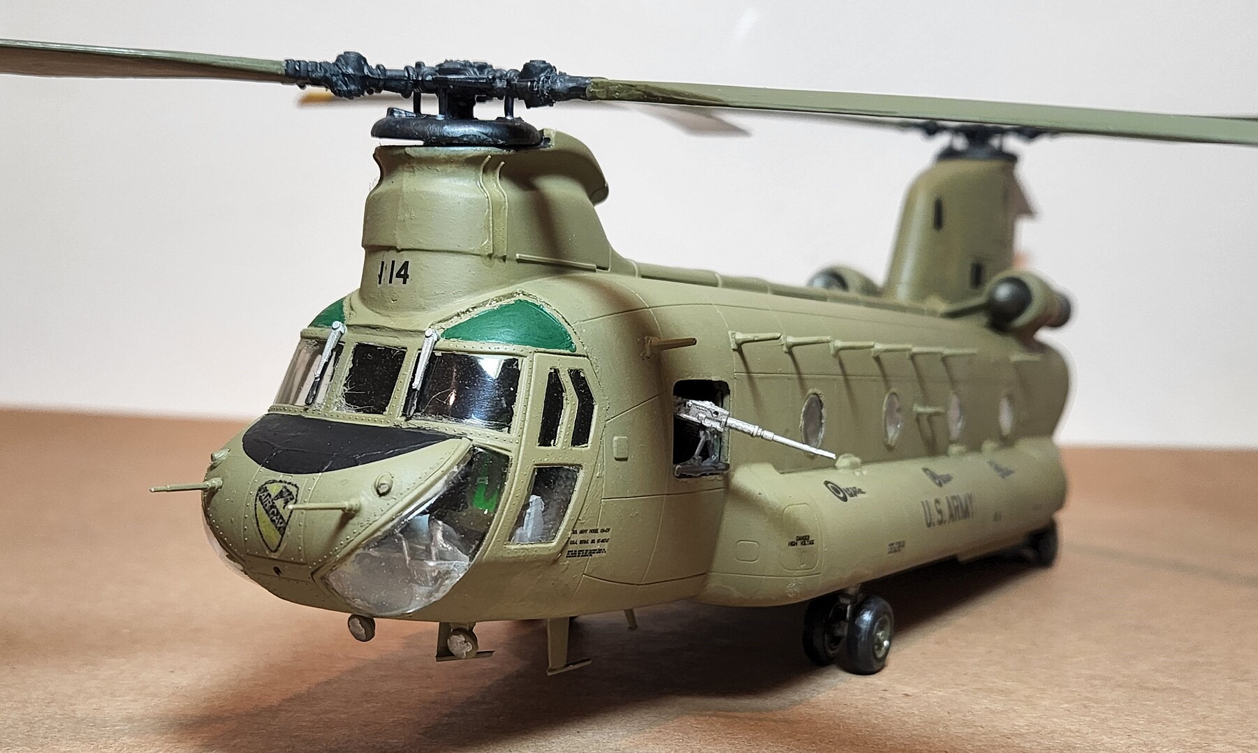 Chinook HC.1/CH-47D -- Plastic Model Helicopter Kit -- 1/48 Scale ...